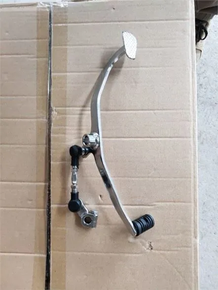 Suzuki AX4 moottoripyörän vaihdepoljin